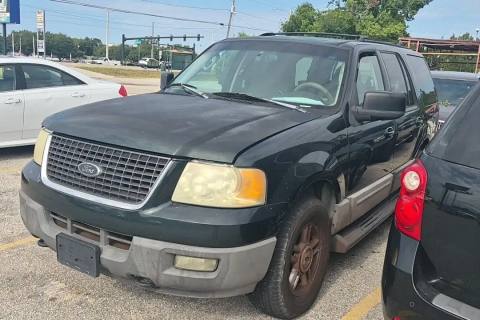 Photo of 2004 Ford Expedition