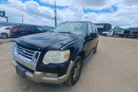 Photo of 2010 Ford Explorer