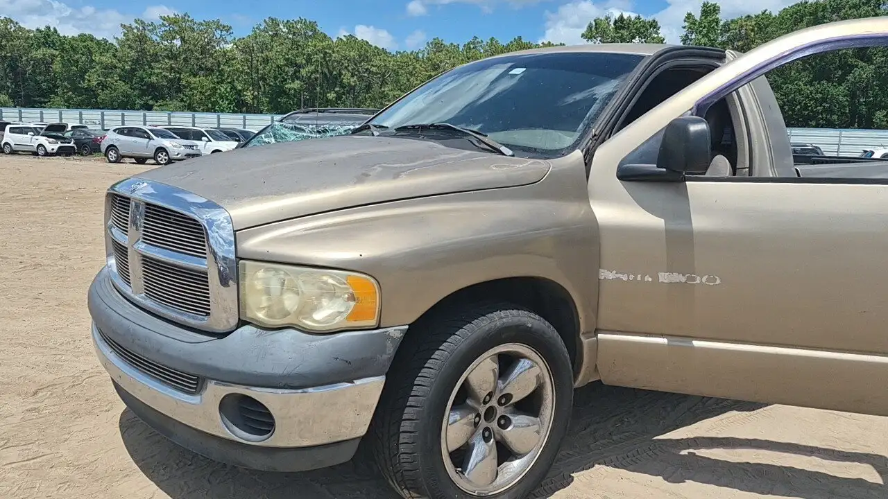 Photo of 2005 Dodge Ram 1500