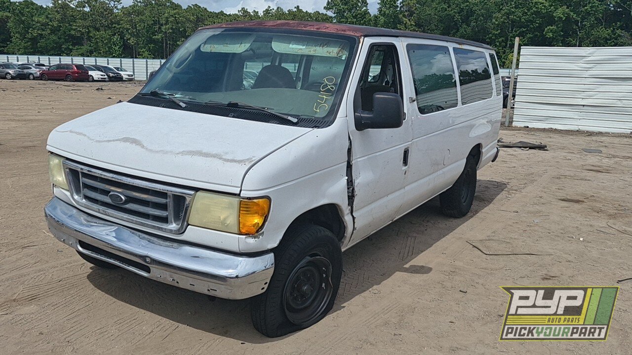 Photo of 2004 Ford E-350 Club Wagon