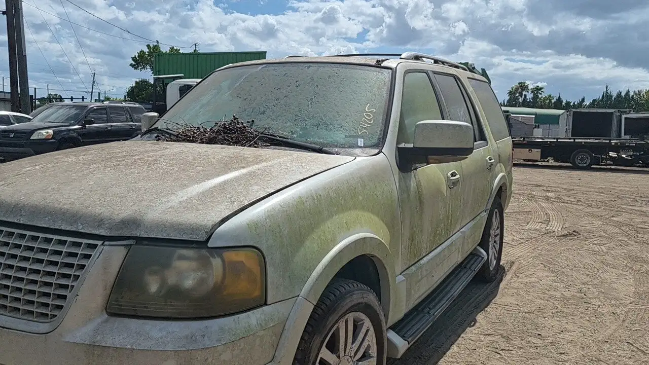 Photo of 2006 Ford Expedition