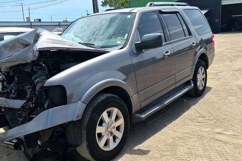 Photo of 2010 Ford Expedition