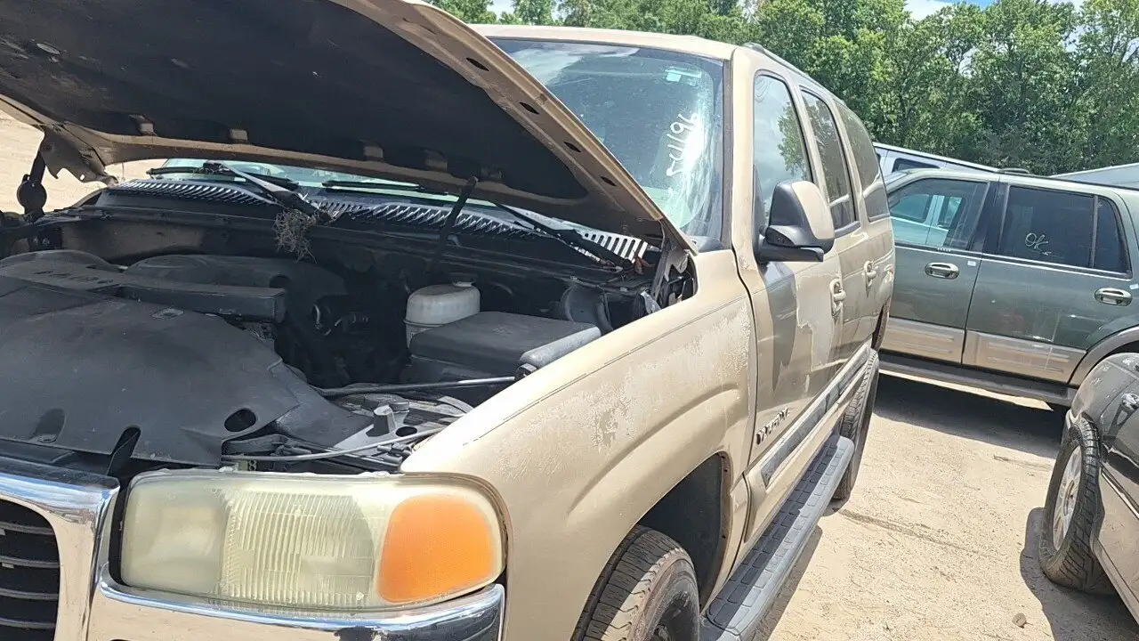 Photo of 2005 Gmc Yukon Xl 1500