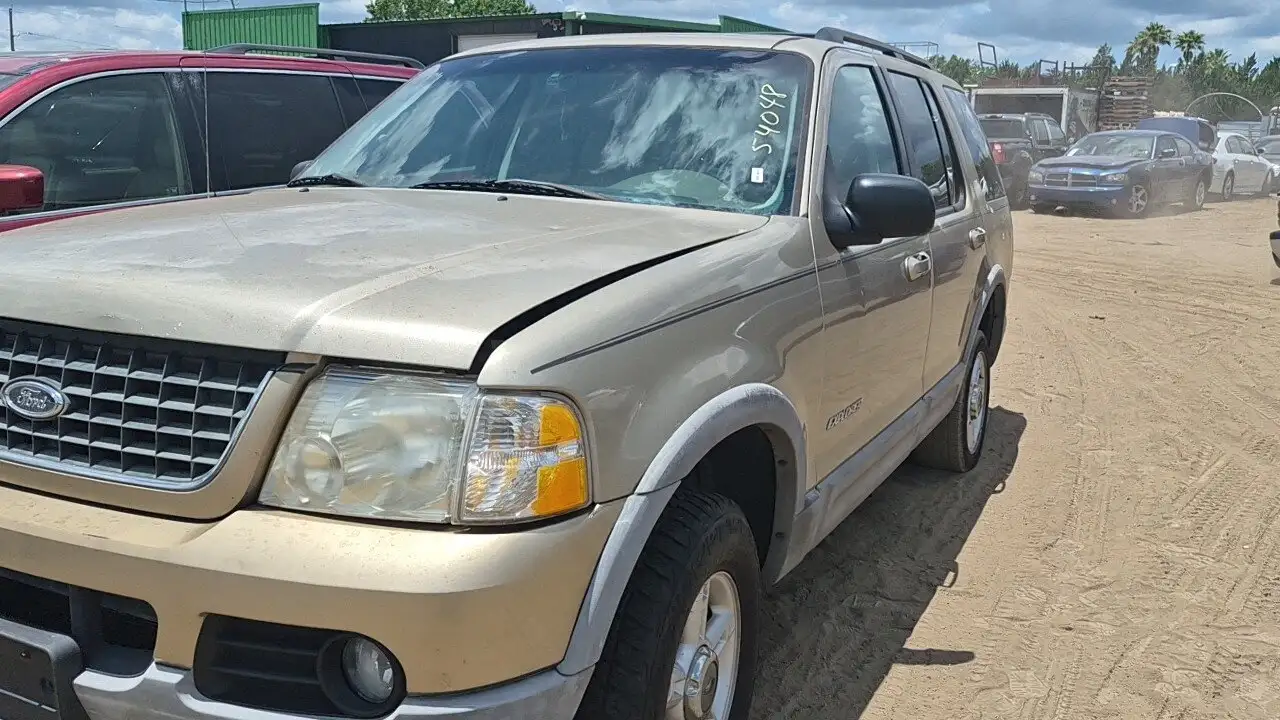 Photo of 2002 Ford Explorer