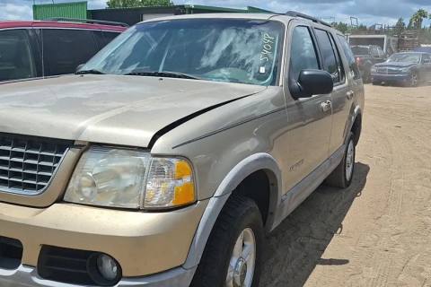 Photo of 2002 Ford Explorer