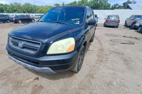 Photo of 2004 Honda Pilot