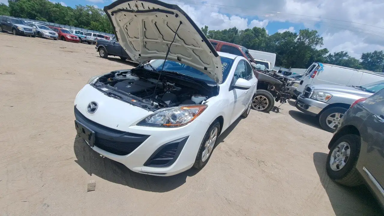 Photo of 2011 Mazda 3
