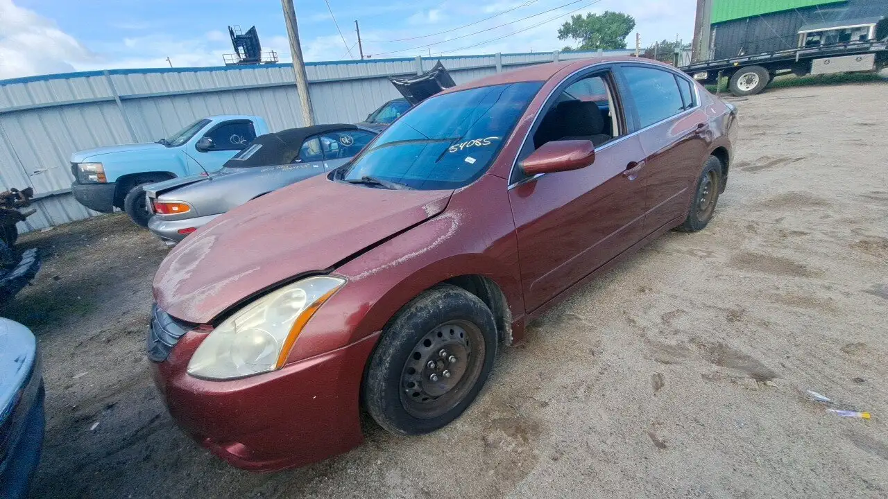Photo of 2010 Nissan Altima