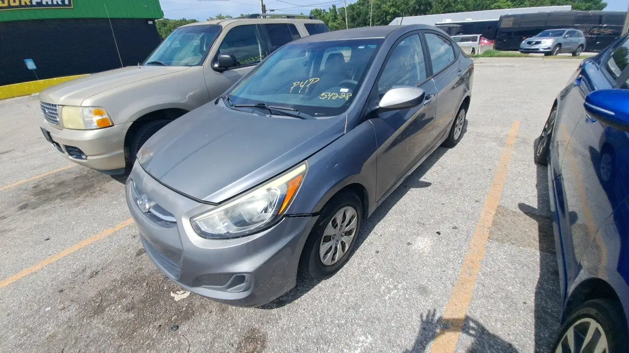 Photo of 2016 Hyundai Accent