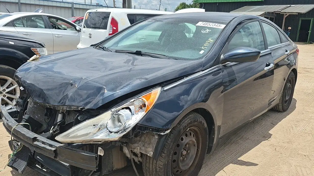 Photo of 2013 Hyundai Sonata