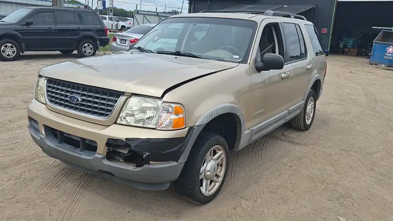 Photo of 2002 Ford Explorer