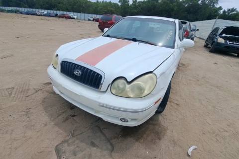Photo of 2005 Hyundai Sonata