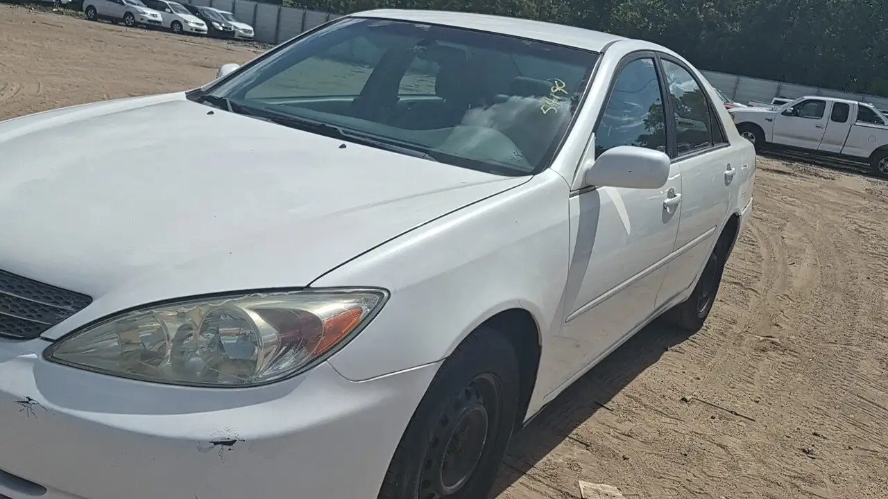 Photo of 2004 Toyota Camry