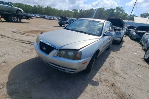 Photo of 2005 Hyundai Elantra