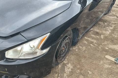 Photo of 2010 Nissan Maxima