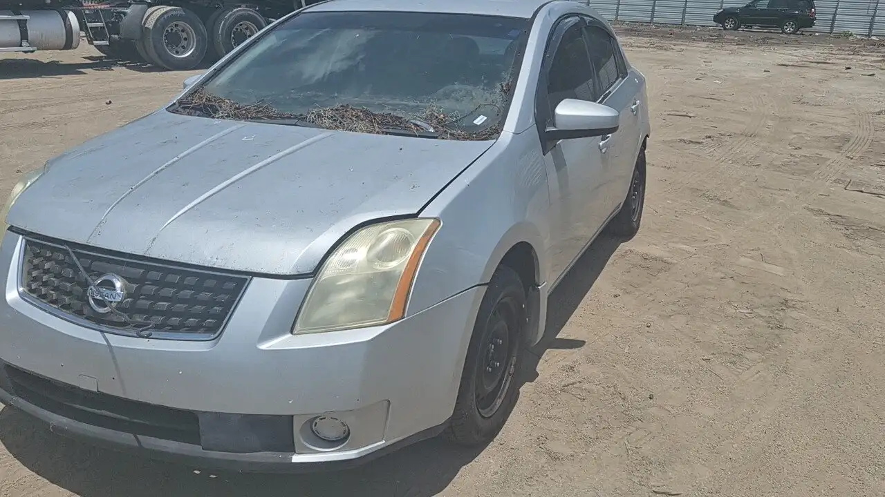 Photo of 2009 Nissan Sentra