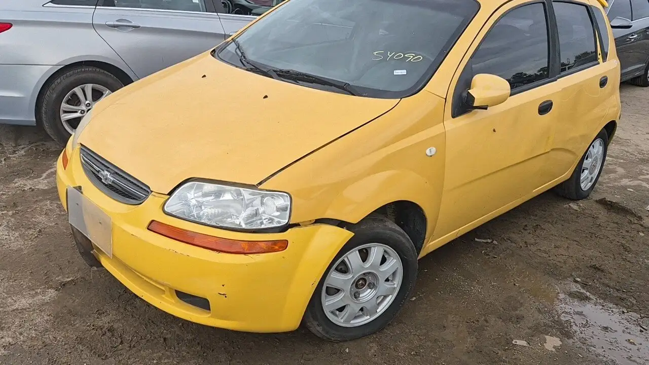 Photo of 2005 Chevrolet Aveo