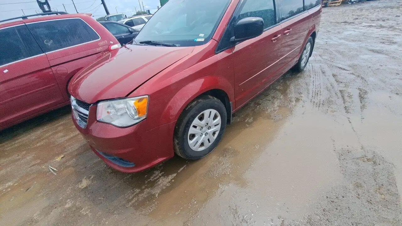 Photo of 2015 Dodge Grand Caravan