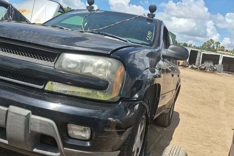 Photo of 2004 Chevrolet Trailblazer
