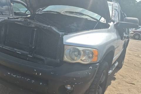 Photo of 2002 Dodge Ram 1500