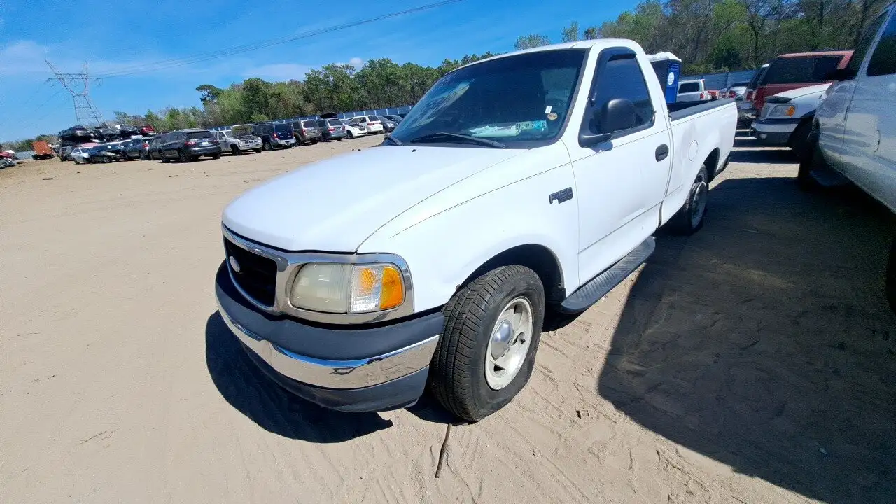 Photo of 2000 Ford F-150