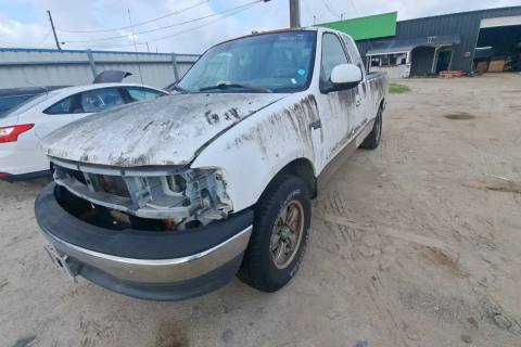 Photo of 2001 Ford F-150