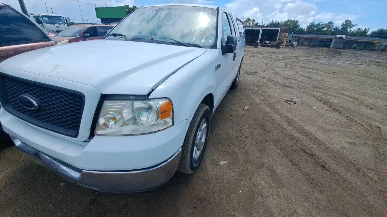 Photo of 2004 Ford F-150