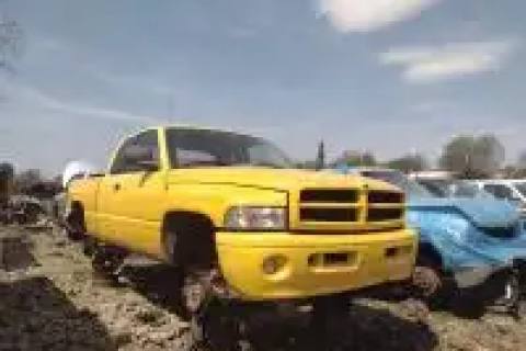 Photo of 1999 Dodge Ram 1500