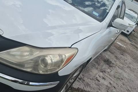 Photo of 2012 Hyundai Genesis