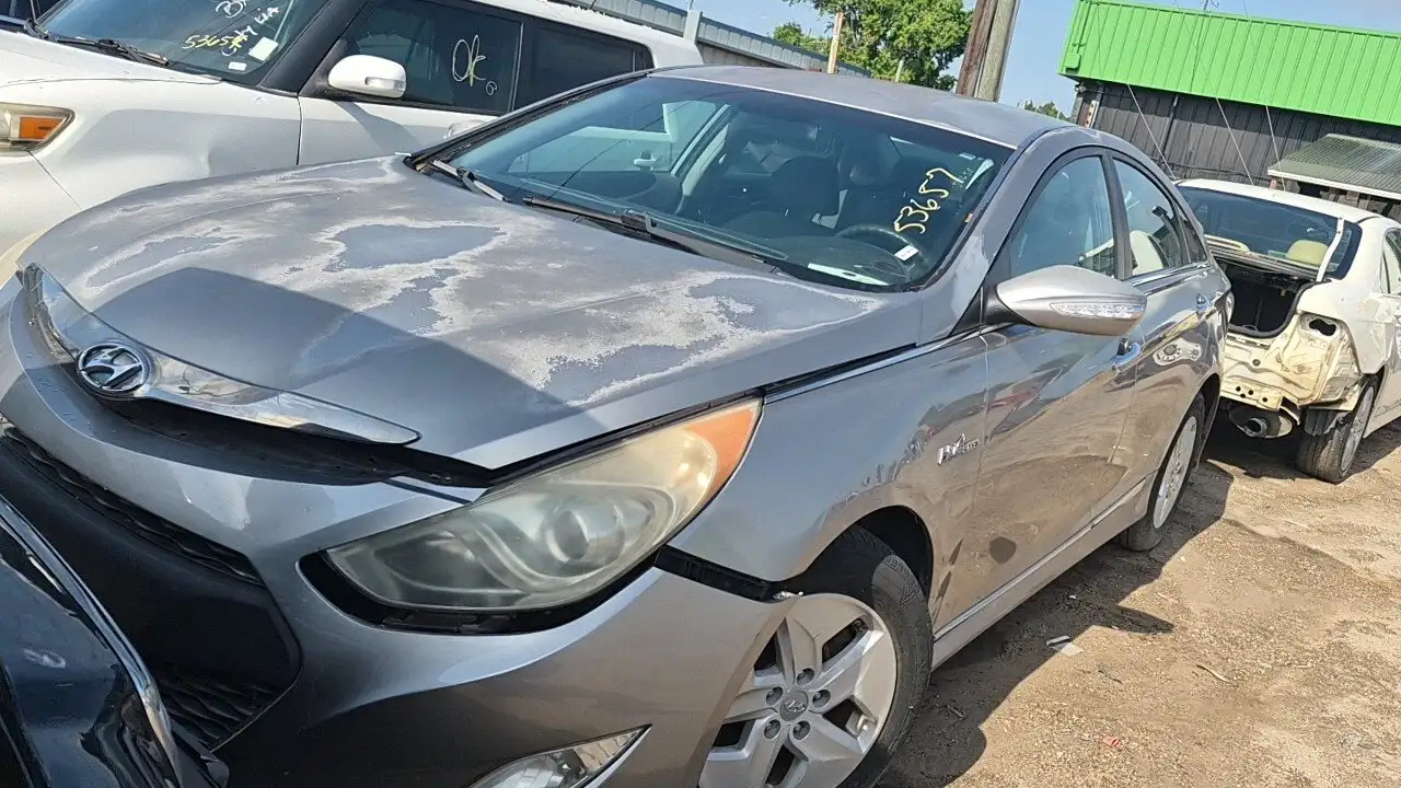 Photo of 2011 Hyundai Sonata
