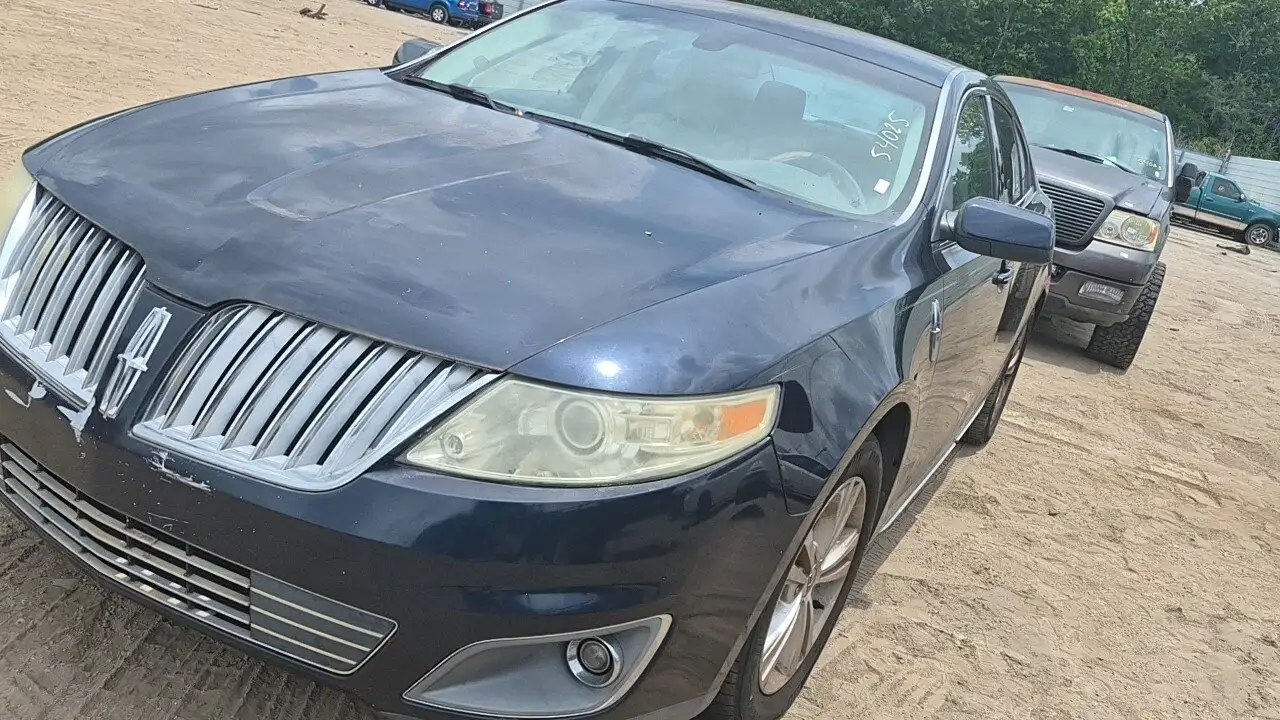 Photo of 2009 Lincoln Mks