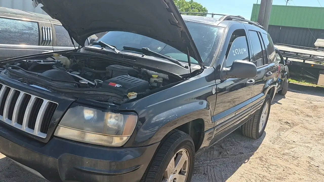 Photo of 2004 Jeep Grand Cherokee
