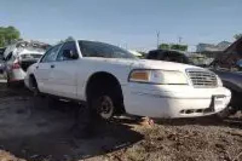 Photo of 2003 Ford Crown Victoria