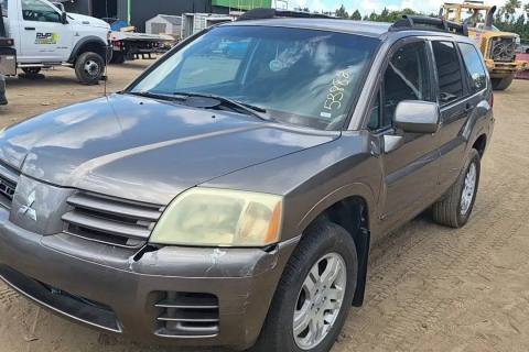 Photo of 2004 Mitsubishi Endeavor