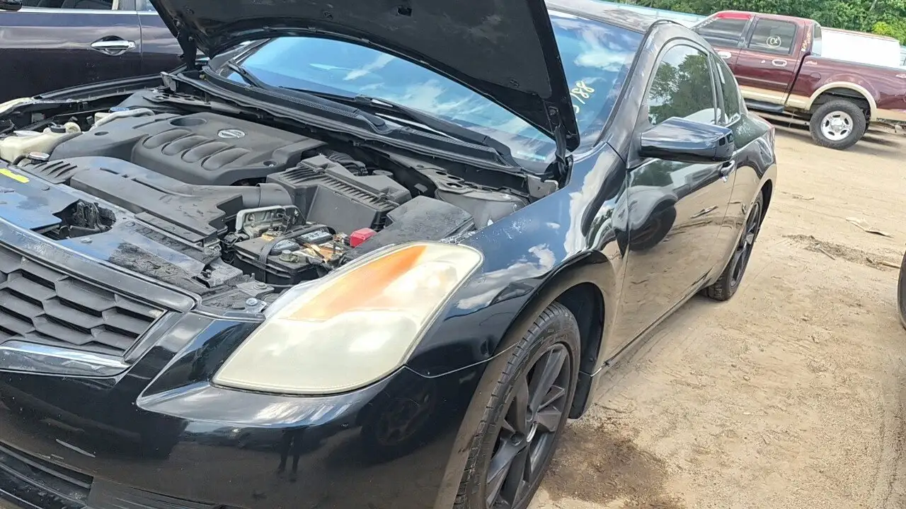 Photo of 2009 Nissan Altima