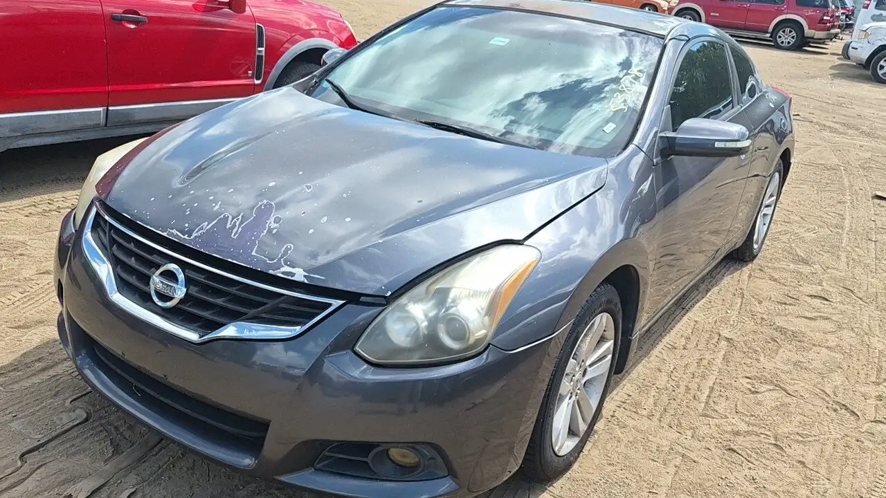 Photo of 2010 Nissan Altima