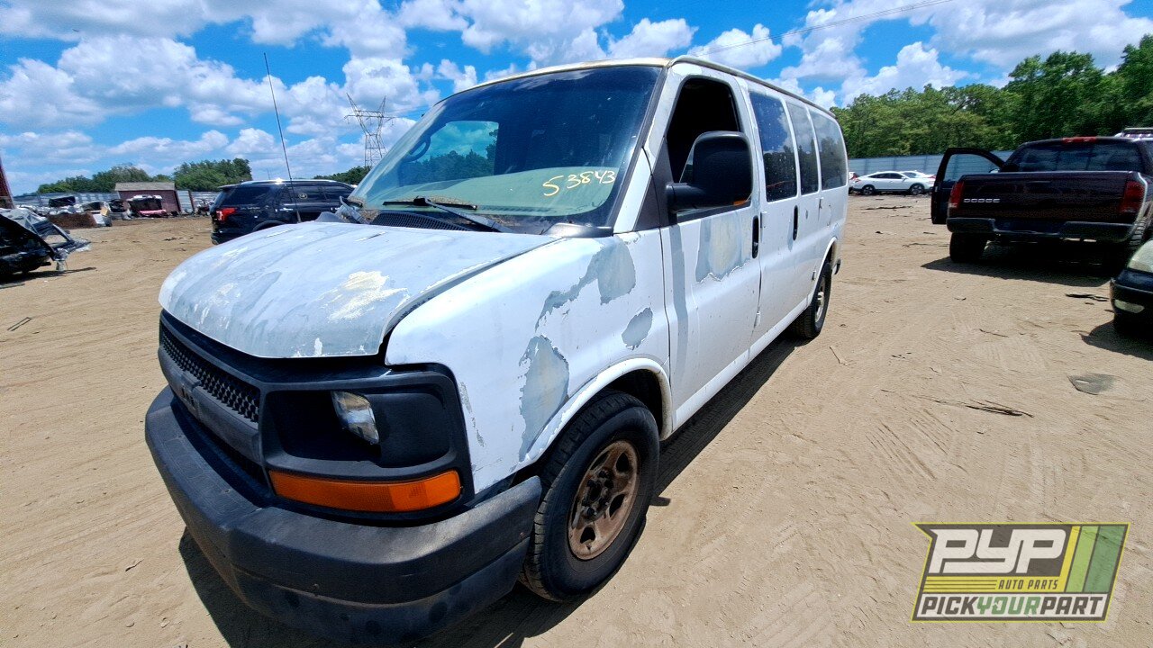 Photo of 2004 Chevrolet Express 1500