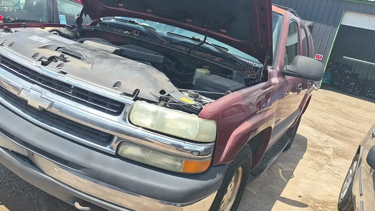Photo of 2002 Chevrolet Tahoe