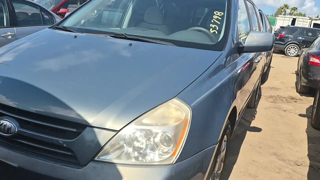 Photo of 2007 Kia Sedona