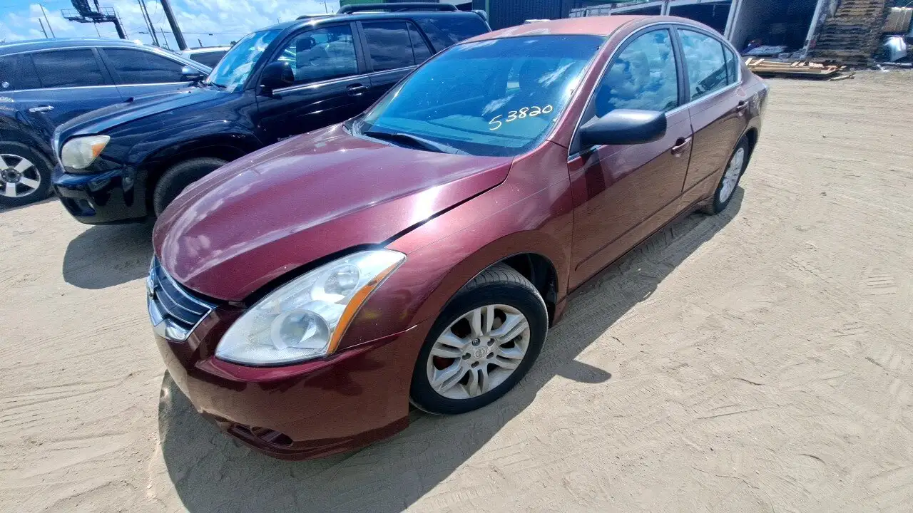 Photo of 2012 Nissan Altima