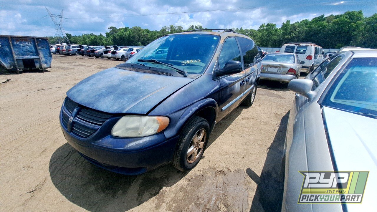 Photo of 2005 Dodge Caravan