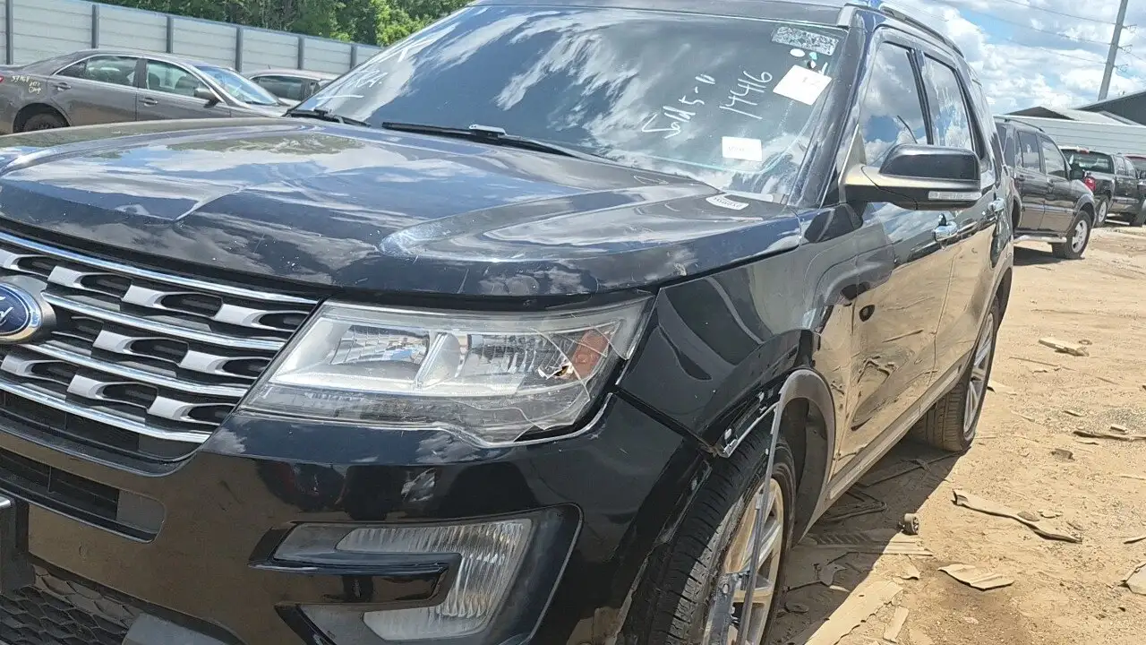 Photo of 2016 Ford Explorer
