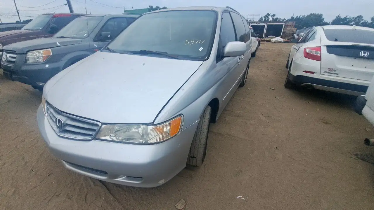 Photo of 2004 Honda Odyssey