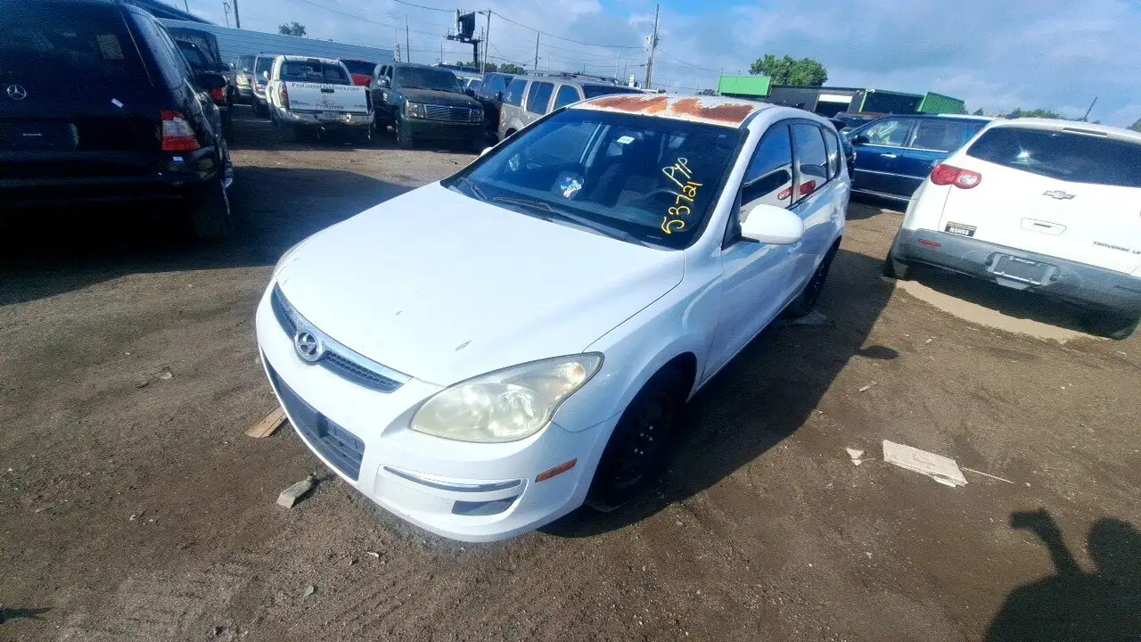 Photo of 2010 Hyundai Elantra