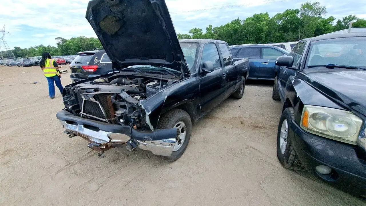 Photo of 2003 Chevrolet Silverado 1500