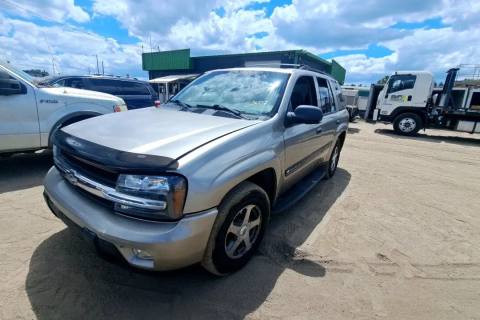 Photo of 2002 Chevrolet Trailblazer
