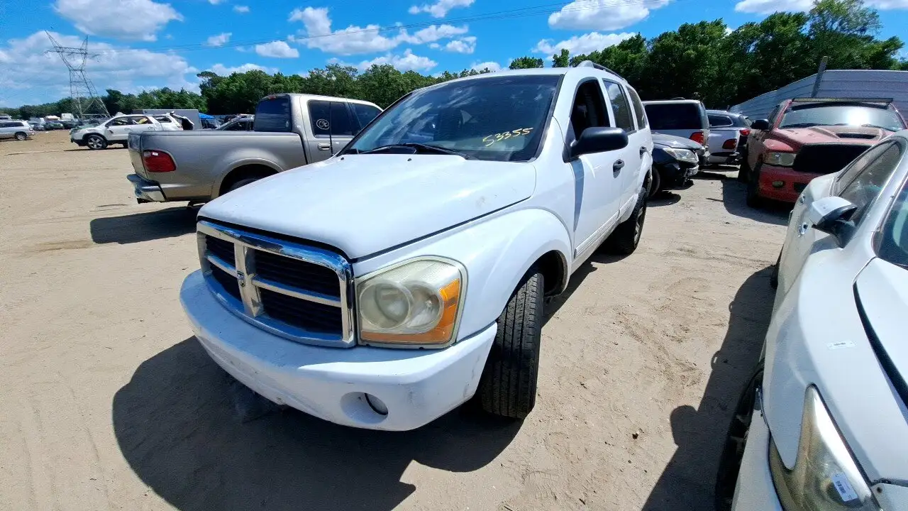 Photo of 2005 Dodge Durango