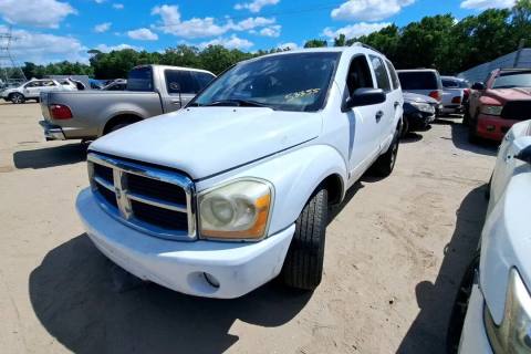 Photo of 2005 Dodge Durango