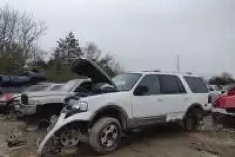 Photo of 2004 Ford Expedition
