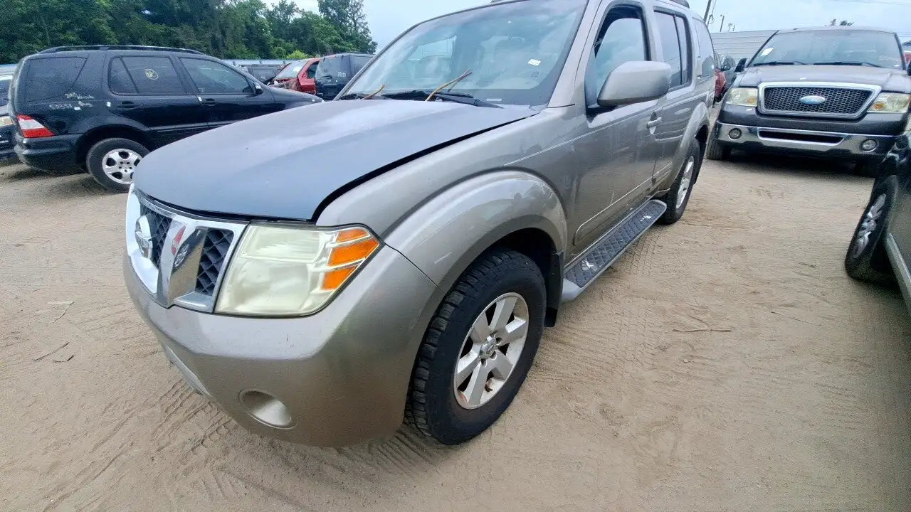 Photo of 2008 Nissan Pathfinder